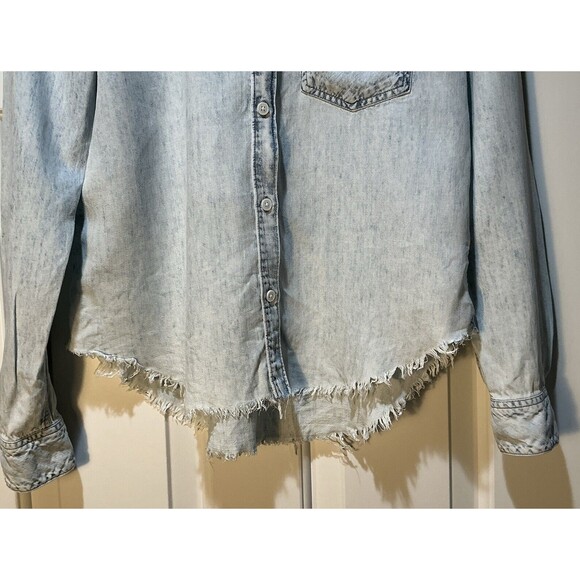 Rails Denim Ingrid Raw Hem Shirt Light Acid Wash Button Up Long Sleeve Sz XS - Picture 3 of 8